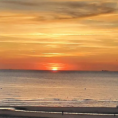 La Mer, La Plage, Le Sable Apartman *