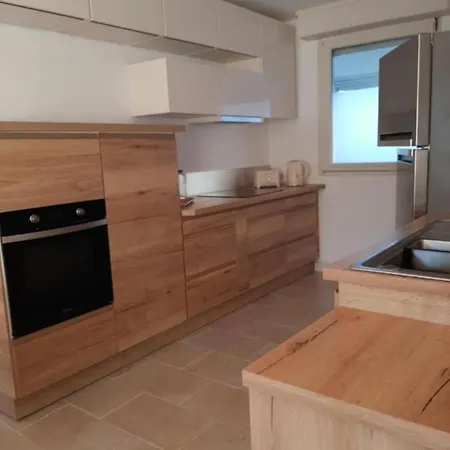La Mer, La Plage, Le Sable Apartment